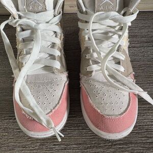 Air Jordan Mid SE pastel